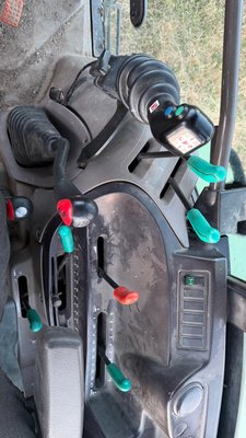 Tracteur agricole Class CELTIS 456 RX