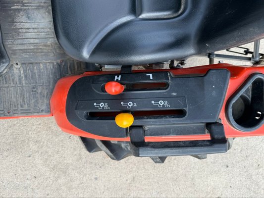 Micro tracteur Kubota B1220