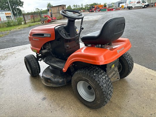 Tondeuse autoportée Husqvarna LT141