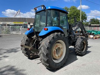 Tracteur agricole New Holland TD85D - 5