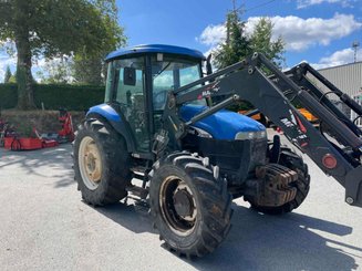 Tracteur agricole New Holland TD85D - 4