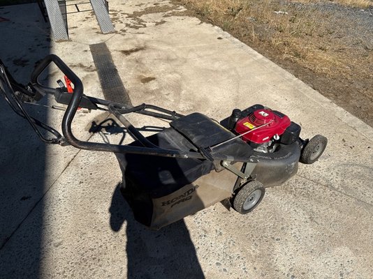 Tondeuse poussée et tractée Honda HRH536K4HXE