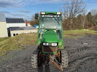 Micro tracteur John Deere 2720 HST - 7