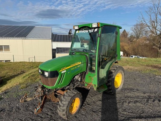 Micro tracteur - 2720 HST