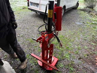 Fendeuse à bois Kubota S10TH56 - 5