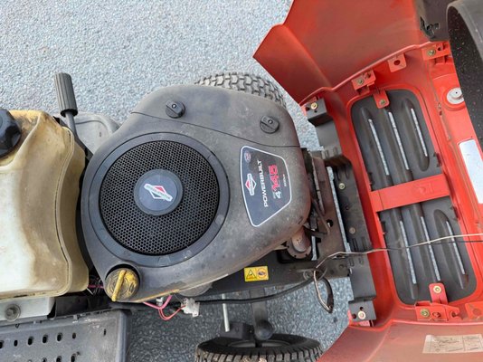 Tondeuse poussée et tractée Husqvarna CTH141