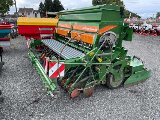 Combiné de semis Amazone MATRIXEM 3000 M