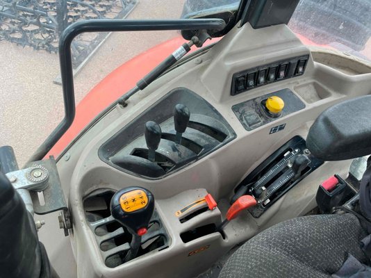 Tracteur agricole Kubota M8560DTHQ