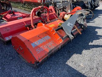 Broyeur à axe horizontal Kubota SE5280HB - 1