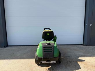 Tondeuse autoportée John Deere F530 - 3