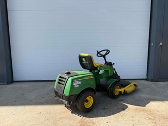 Tondeuse autoportée John Deere F530 - 4