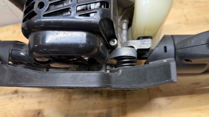 Taille haies Echo HC2810ESR