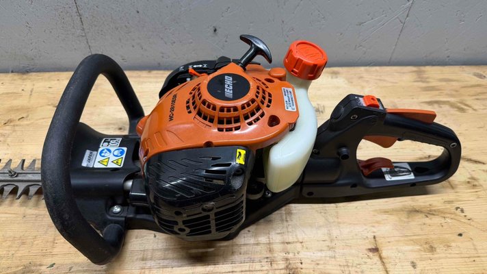 Taille haies Echo HC2810ESR