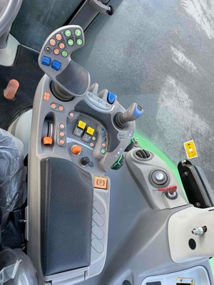Tracteur agricole Deutz-Fahr 6175AGROTRONTTV