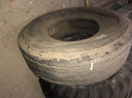 Pneu agricole Michelin 14x80-20