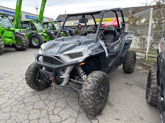 Quad - transporteur Polaris RZR64XP1000EPS