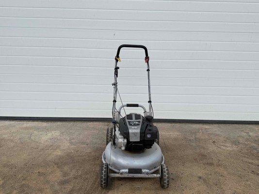 Tondeuse poussée et tractée Grin PM53PRO