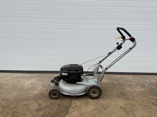 Tondeuse poussée et tractée Grin PM53PRO