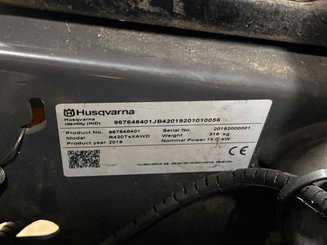Tondeuse autoportée Husqvarna R420TSAWD - 5