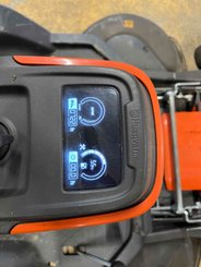 Tondeuse autoportée Husqvarna R420TSAWD - 6