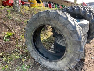 Pneu agricole Michelin 18.4R38 - 1