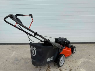 Tondeuse poussée et tractée Husqvarna LC353AWD - 3