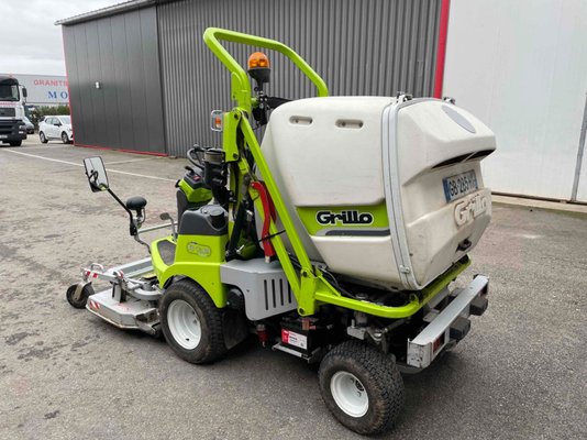 Tondeuse autoportée Grillo FD 13.09