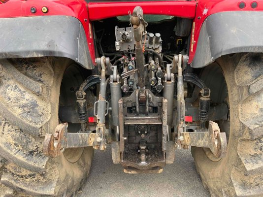 Tracteur agricole Massey Ferguson 6714s