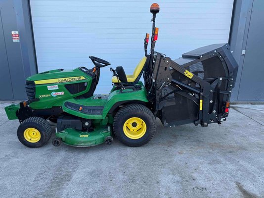 Tondeuse autoportée John Deere X950R