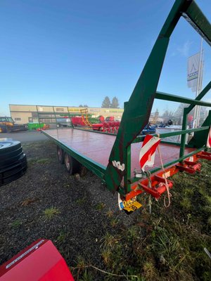 Plateau fourrager Chaumont 9m semi portee