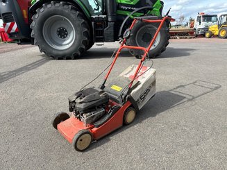 Tondeuse poussée et tractée Sabo ANCIEN MODELE - 1
