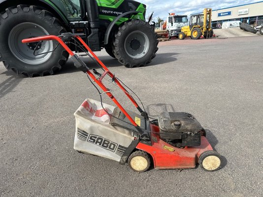 Tondeuse poussée et tractée Sabo ANCIEN MODELE