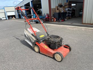 Tondeuse poussée et tractée Sabo ANCIEN MODELE - 1