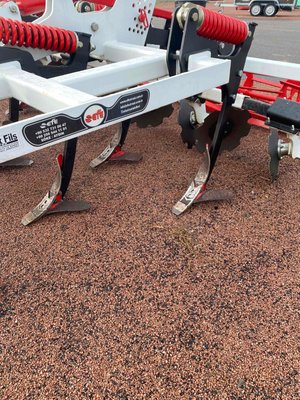 Déchaumeur à dents Efe Kunduz 3M CAGE