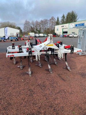 Déchaumeur à dents - Kunduz 3M CAGE