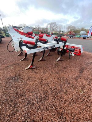 Déchaumeur à dents Efe Kunduz 3M CAGE