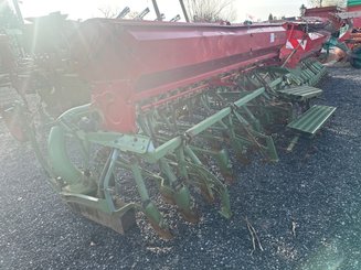 Semoir à grains Nodet GC 19 RANGS - 3