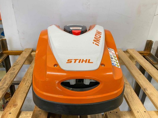 Robot de tonte Stihl RMI422