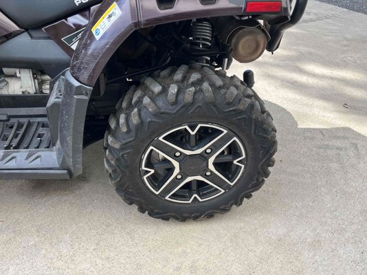 Quad Polaris SPORTSMAN TOURING XP1000 EPS