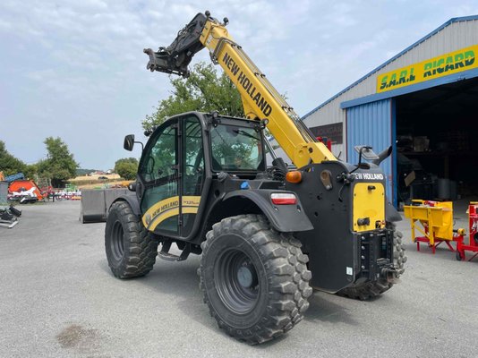 Chariot télescopique agricole New Holland TH 7.37 ELITE