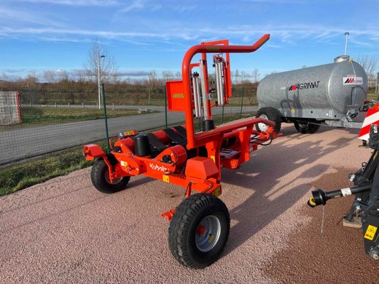 Enrubanneuse Kubota WR1400MDW