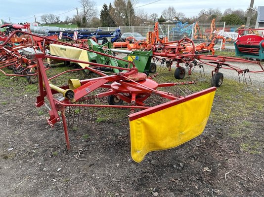 Andaineur Case IH N10