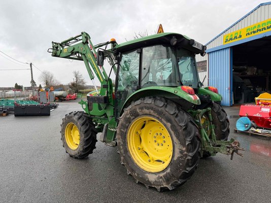 Tracteur agricole John Deere 5090M