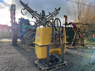 Pulvérisateur porté Caruelle Polyform 800 - 4