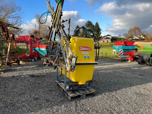 Pulvérisateur porté Caruelle polyform 800