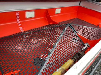 Distributeur d'engrais Kubota DSX-W2800 - 5