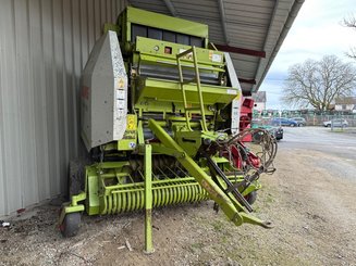 Presse à balles rondes Claas Variant 280 - 1