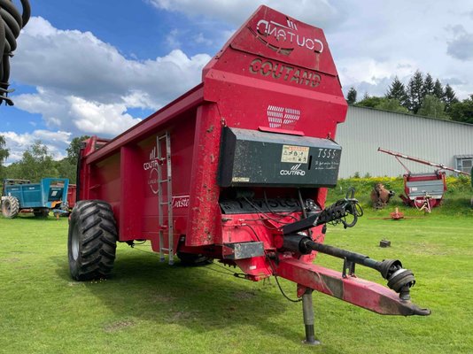 Épandeur à fumier Coutand T555