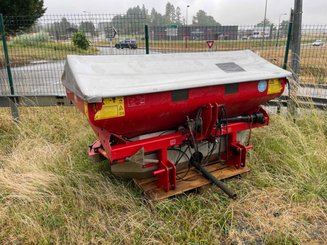 Distributeur d'engrais Kverneland EXACTA CL1100 - 1