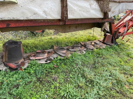 Faucheuse Kuhn GMD700